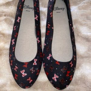 Disney Minnie Mouse flats (wide width)